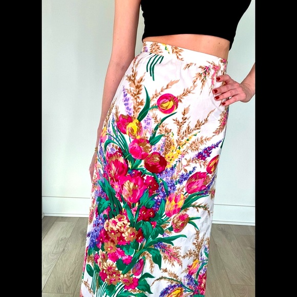 VINTAGE NEW condition Euro designer summer cocktail skirt. XS high waisted - Picture 9 of 10